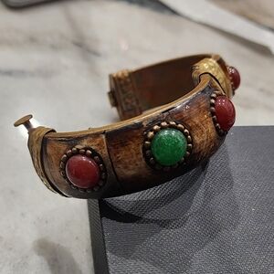 Vintage Tribal Brass & Bone Inlay Bangle – Hinged Bracelet w/ Red Green Stones